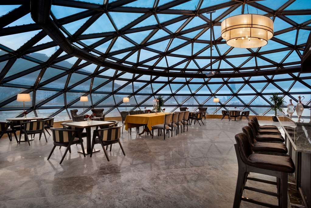 Bar/Lounge