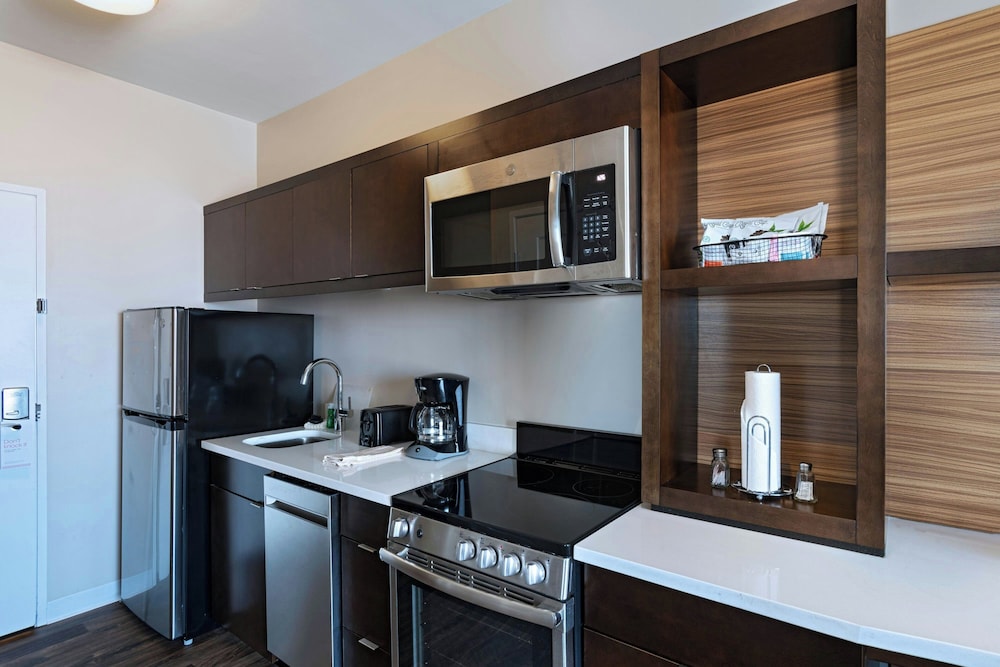 TownePlace Suites by Marriott El Paso North - photo 13