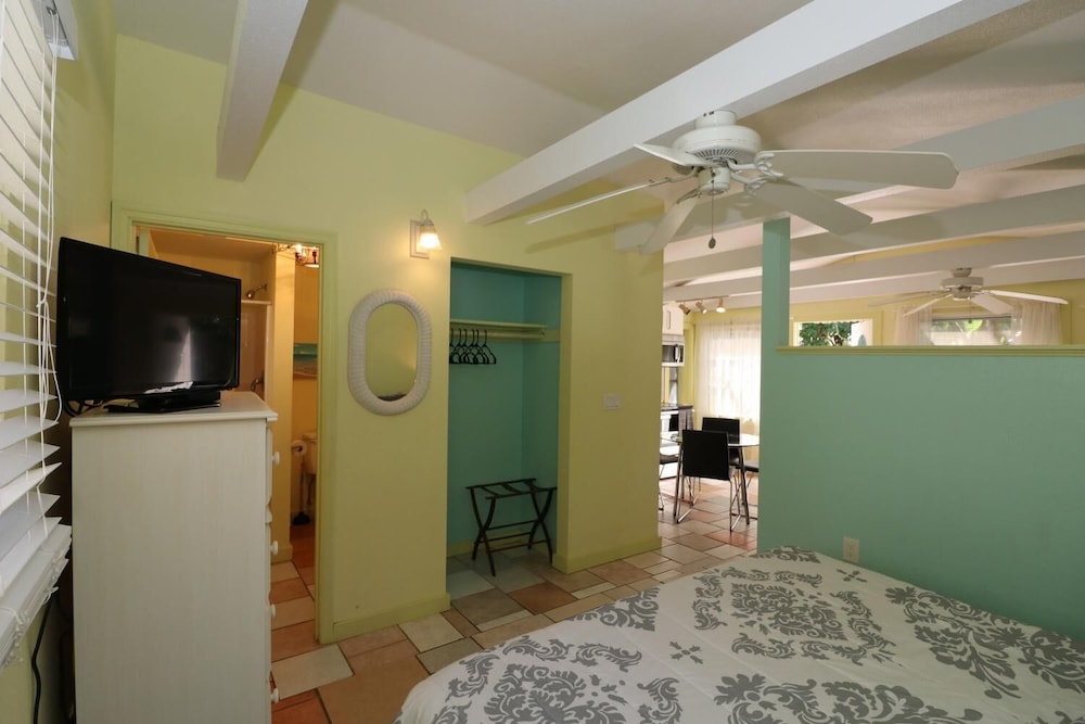 Grove City Motel - photo 13