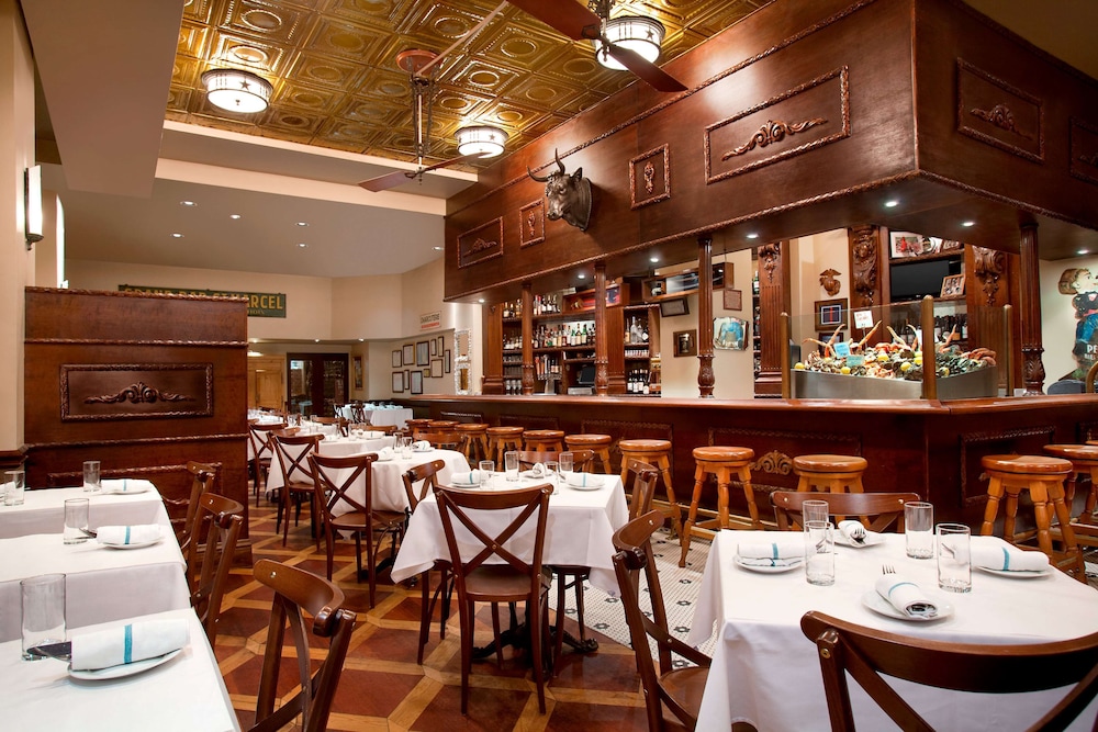 Hilton New Orleans St. Charles Avenue - photo 38