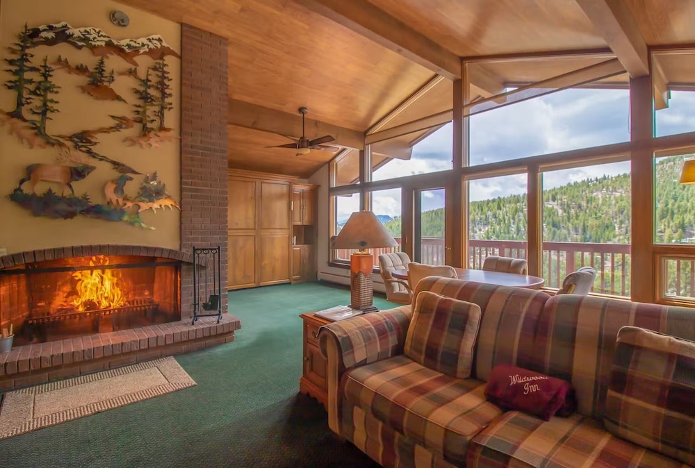 Wildwood Inn - photo 33