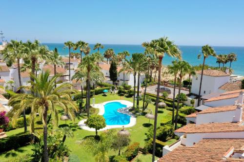 1176 Beach Front 2 Pools Bahia — Marbella
