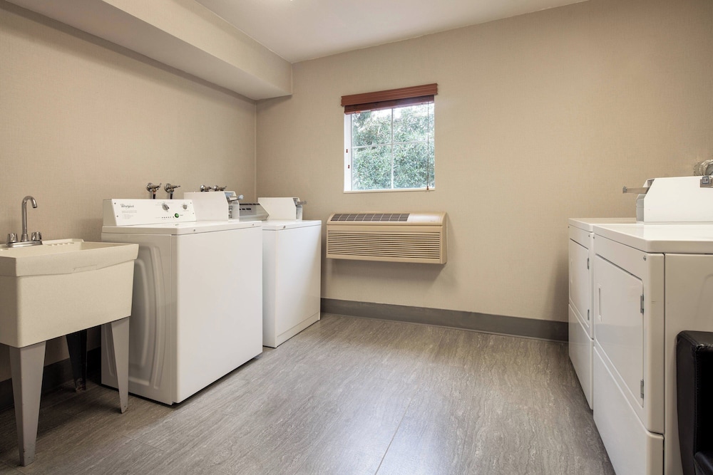 Residence Inn by Marriott Milpitas Silicon Valley - photo 23
