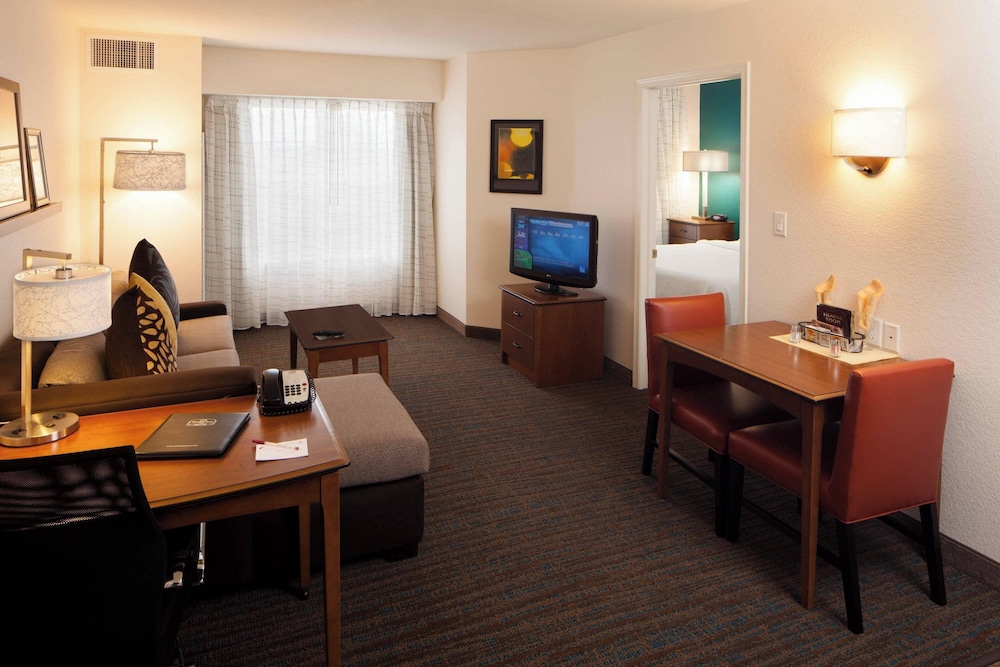 Residence Inn by Marriott Wichita East At Plazzio - photo 9