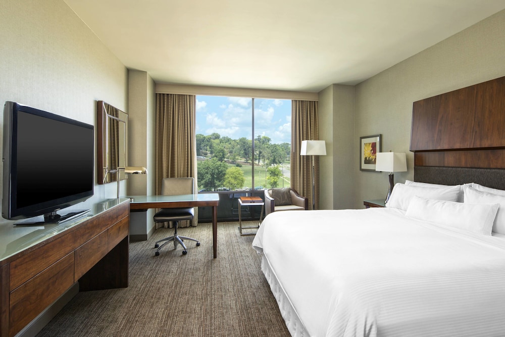 The Westin Birmingham - photo 10