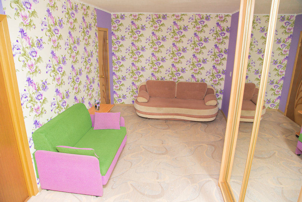 ApartLand na ulitse Leningradskaya 20 in Komsomolsk-On-Amur, Russia