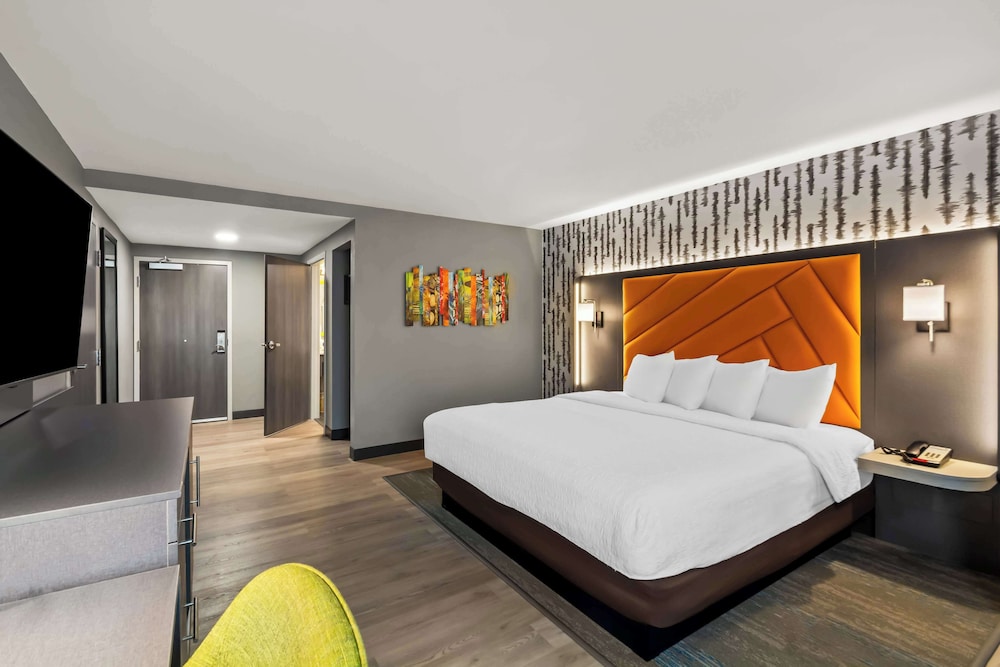 Hampton Inn Lexington Georgetown - photo 7