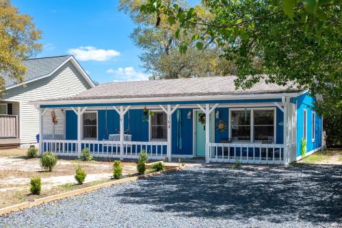 Blu By U by Oak Island Accommodations - featured photo