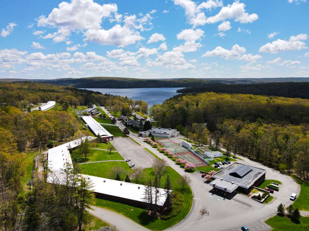Cove Haven Resort — hotel in Lakeville