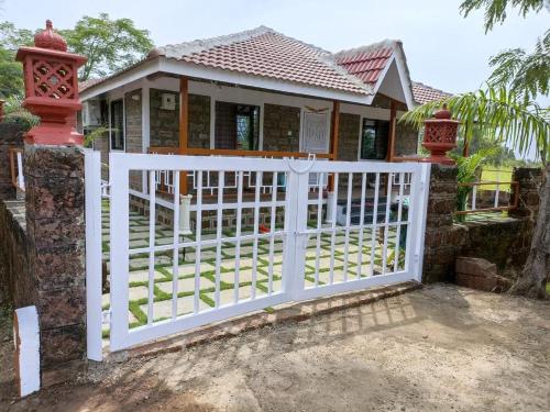 Swaru Luxurious Villa in Tamhini Ghat & Kolad Rafting — 4-Star Luxury Hotel in Pali, India