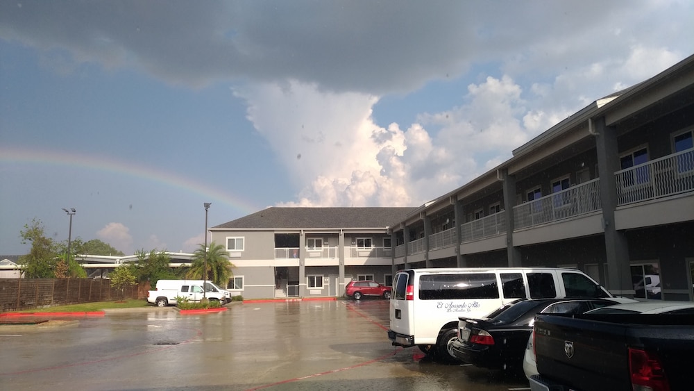 Haven Inn & Suites Downtown Houston - photo 42