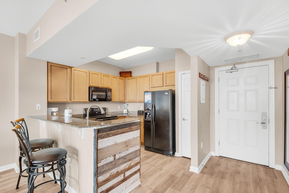 Palms Resort #2812 Jr. 2BR Sunset Dreamer - photo 15