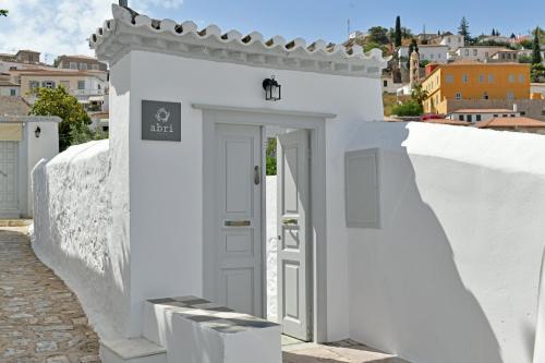 Abri Hydra — 4-Star Luxury Hotel in Ydra, Greece
