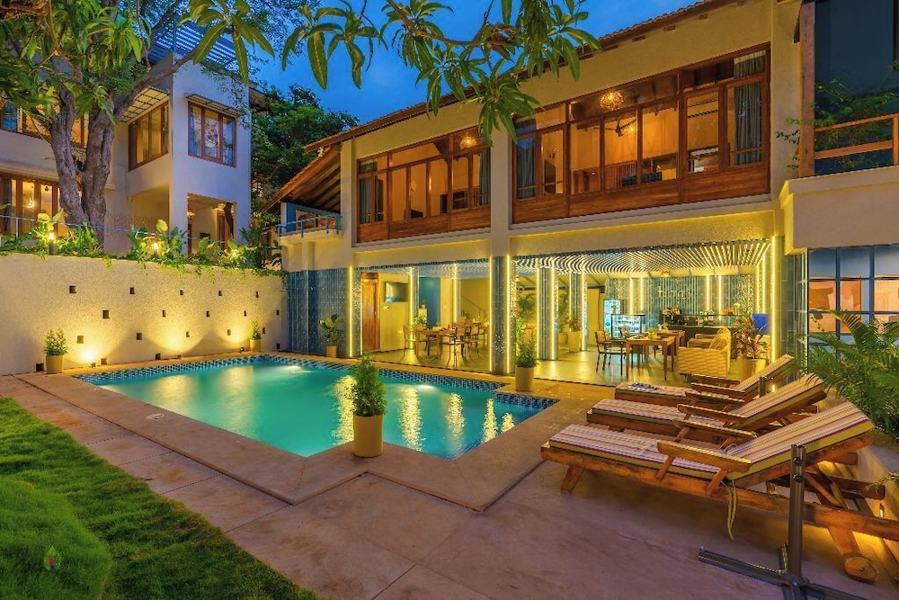 The Hosteller Bam Goa Saligao Poshtel — 4-Star Luxury Hotel in Calangute, India