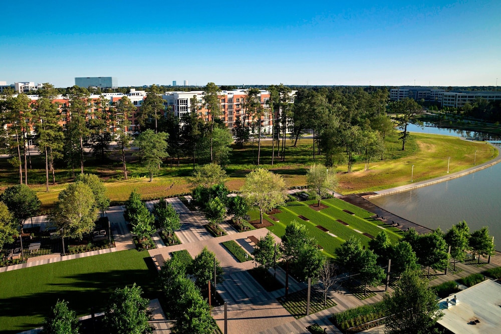 Houston Cityplace Marriott at Springwoods Village - photo 22