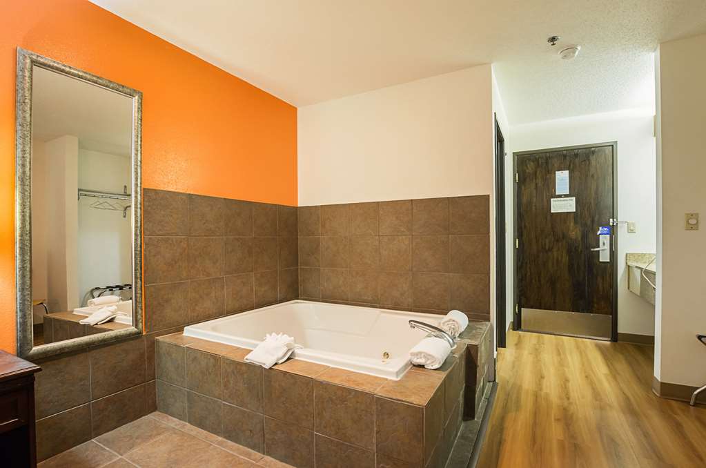 Motel 6 Waterloo IA Crossroads Mall Cedar Falls - photo 21