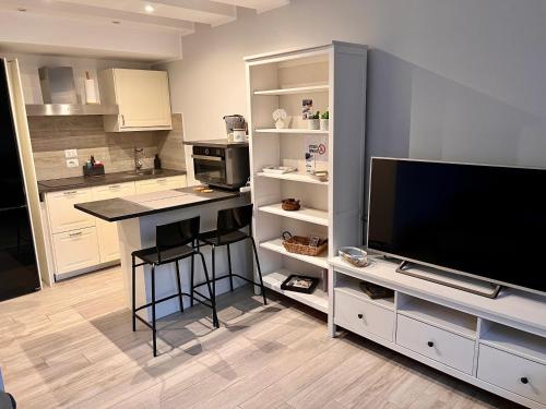 Vista Lago in Basiglio, Italy