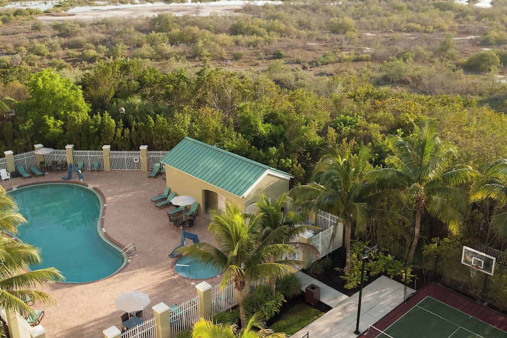 Residence Inn by Marriott Fort Myers Sanibel - photo 34