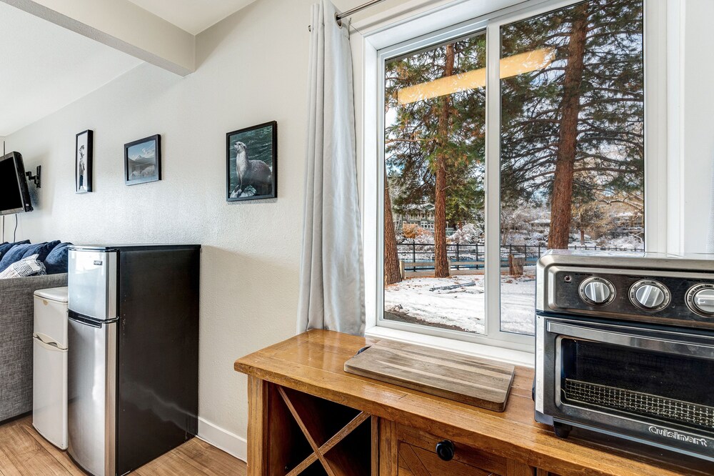 Bend Riverside Inn & Suites - photo 15