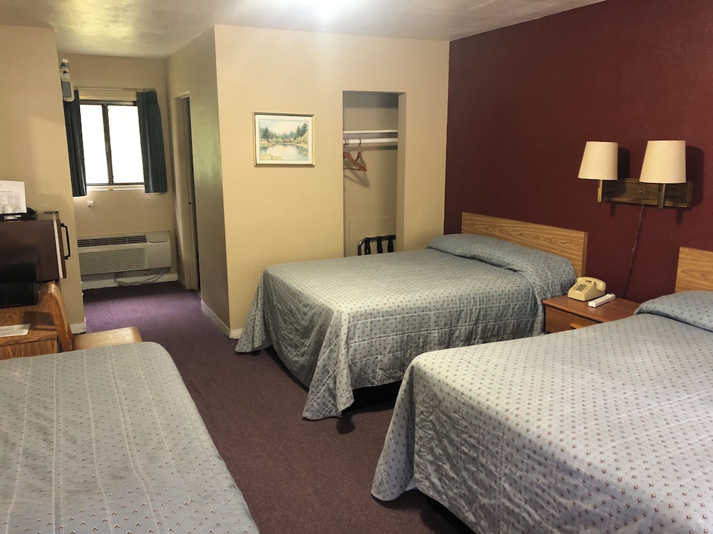 Laurel Park Inn - photo 7