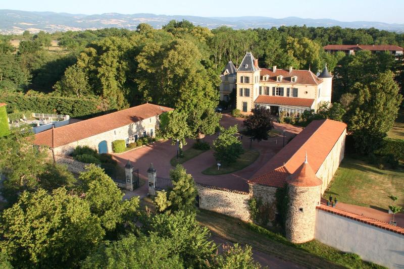 Chateau De Champlong - carbon neutral hotel in Villerest