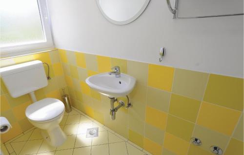 5 Bedroom Amazing Home In Debeljak — Sukosan — photo 4