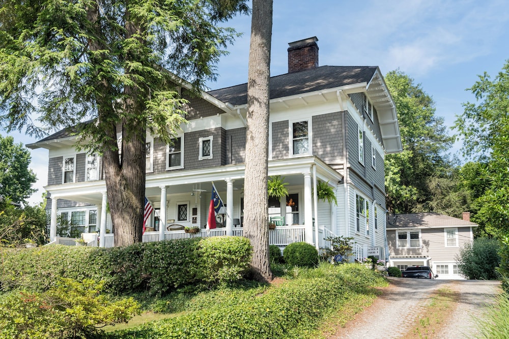 Abbington Green Bed & Breakfast Inn - photo 99
