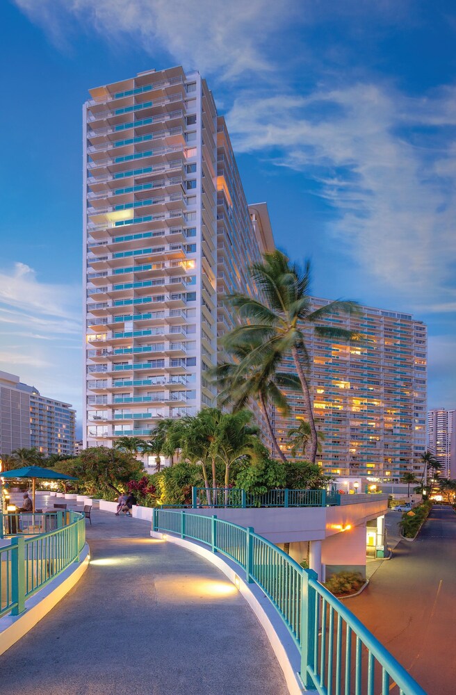 Waikiki Marina Resort at the Ilikai - photo 29