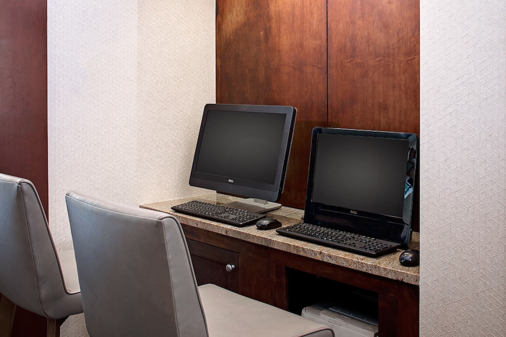Hyatt Place Pittsburgh North Shore - photo 34