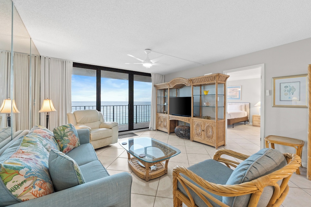 Edgewater by Book That Condo — 4-Star Luxury Hotel in Panama City Beach, United States