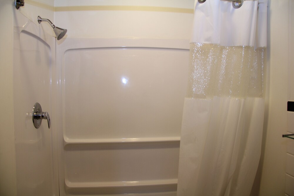 Green Acres Hotel - photo 35