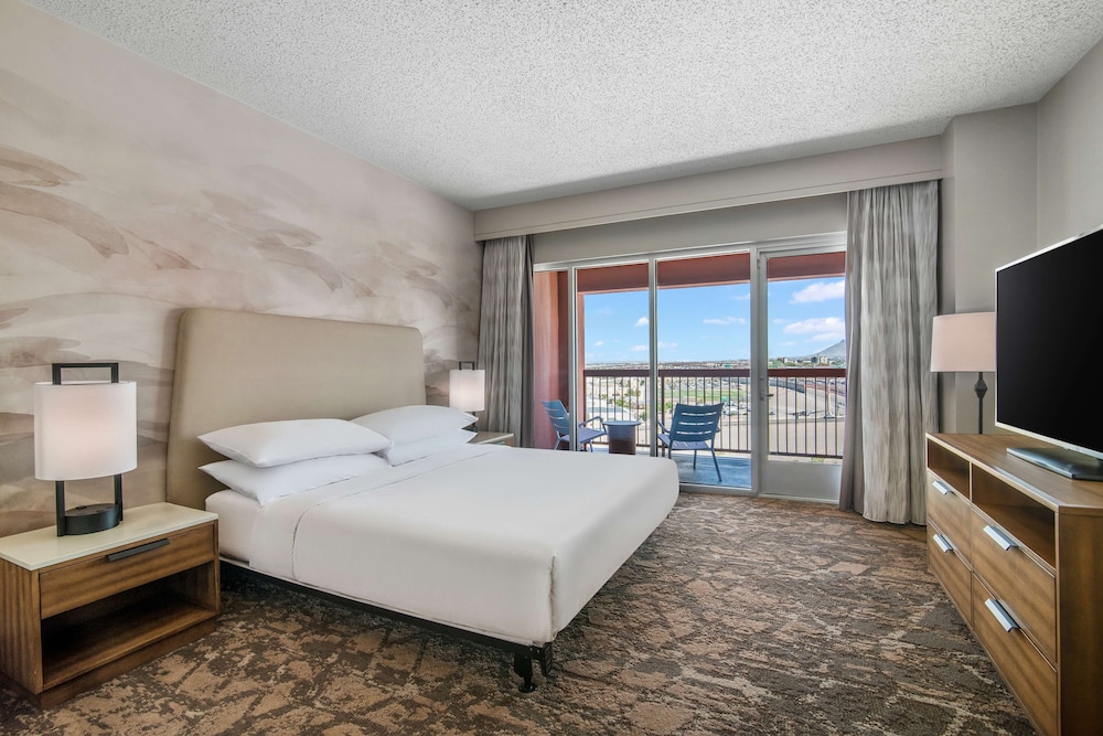 Embassy Suites by Hilton Albuquerque - photo 15