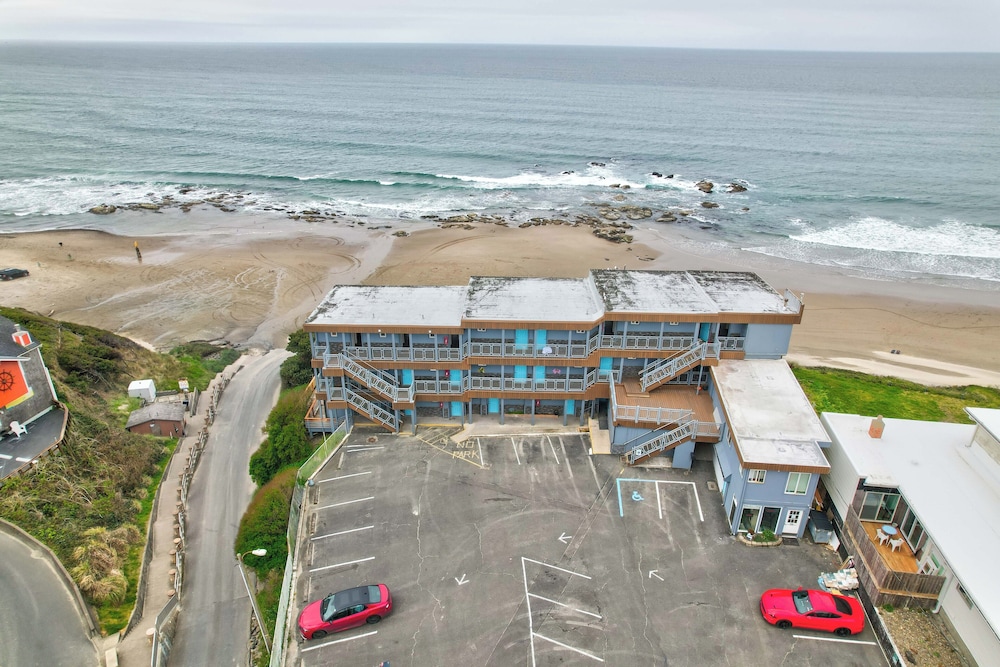 Seagull Beachfront Inn - photo 126