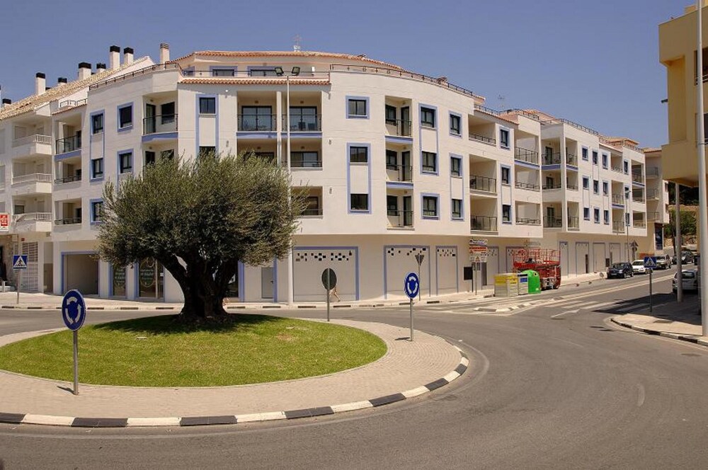 Calamora I by Sun & Sea Homes — 4-Star Luxury Hotel in Moraira, Spain