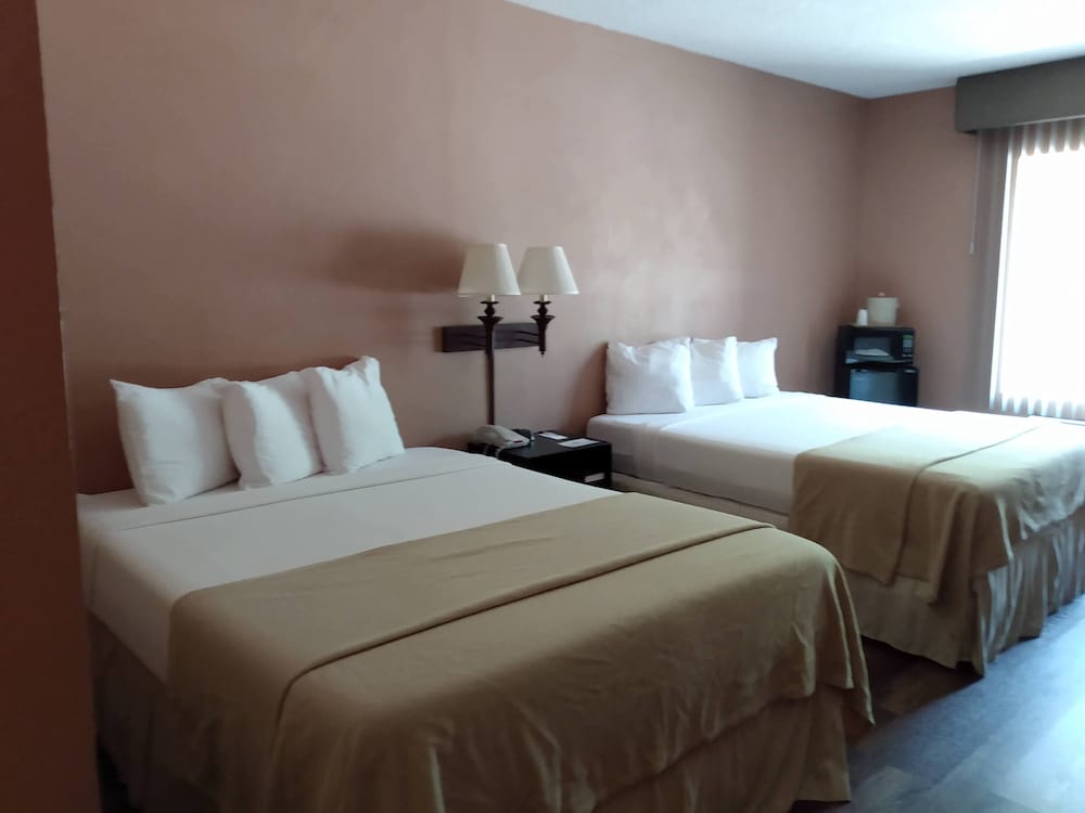 The Glenville Inn - photo 27