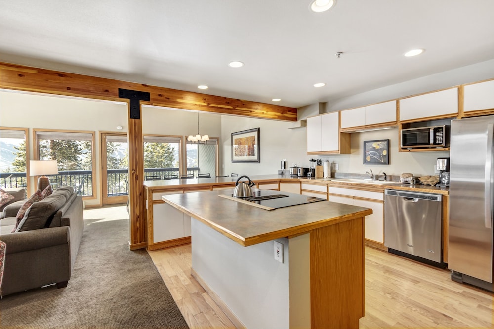 Gold Point Resort Breckenridge by Vacatia - photo 34
