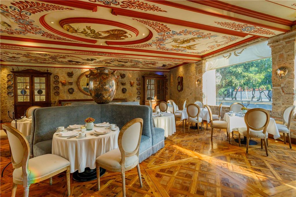 Tierra Mia restaurant