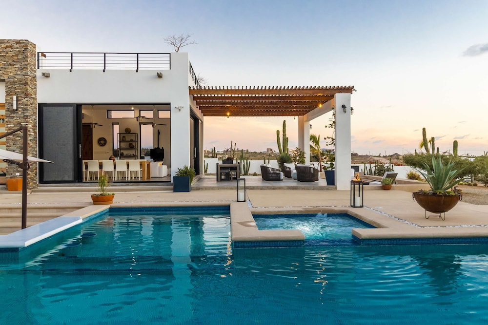 Hidden Leaf Baja Estate in Todos Santos, Mexico