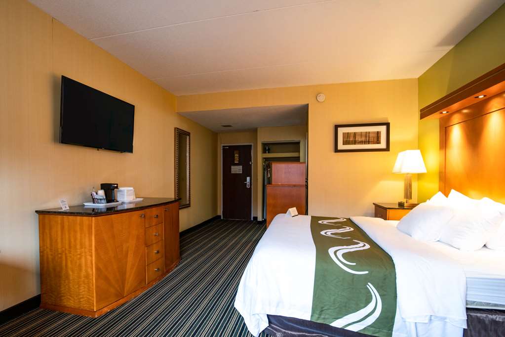 Quality Inn Cromwell Middletown - photo 9