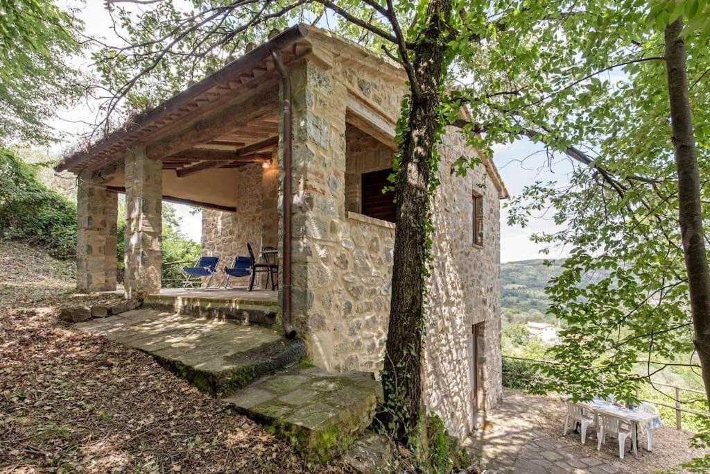 La villa della quercia — 4-Star Luxury Hotel in Seggiano, Italy