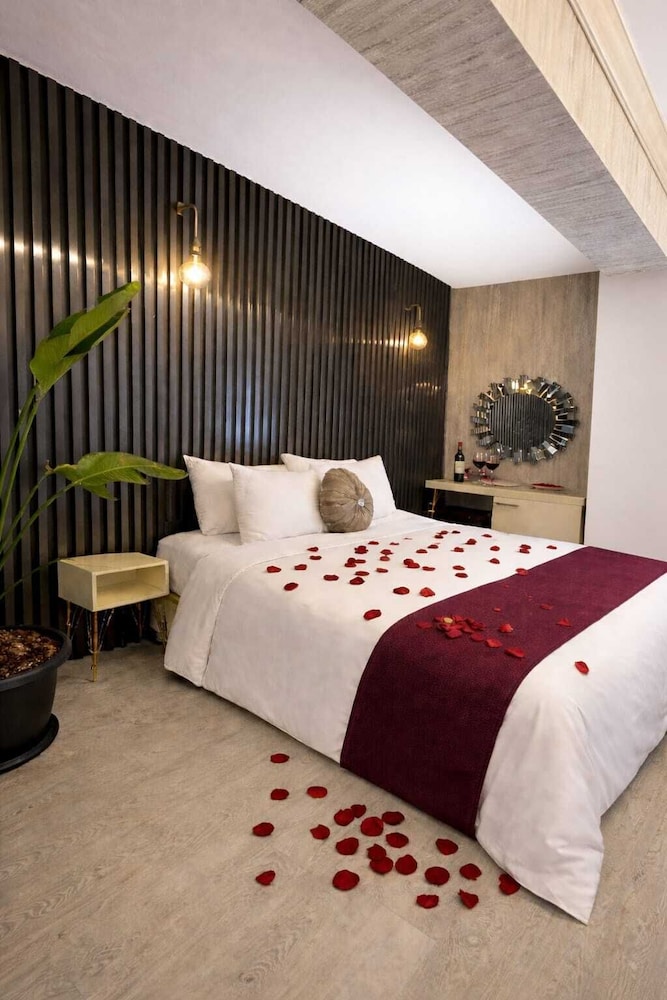 Zebra Otel Buca - carbon neutral hotel in Izmir