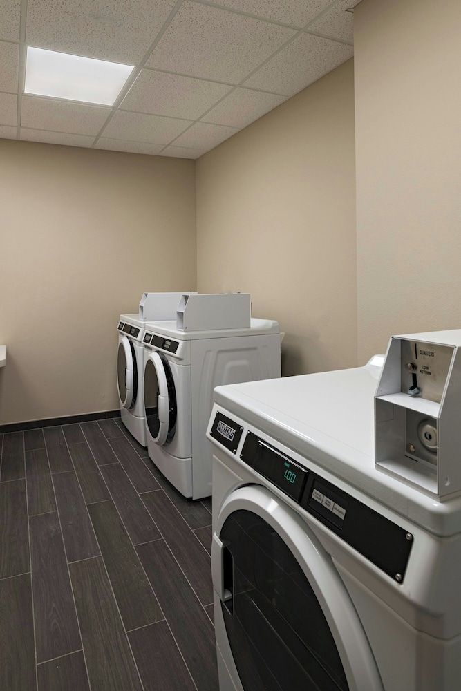 TownePlace Suites by Marriott San Antonio Northwest at The RIM - photo 23