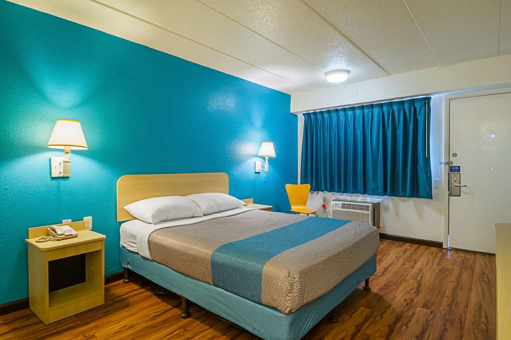 Motel 6 Knoxville TN North - photo 7