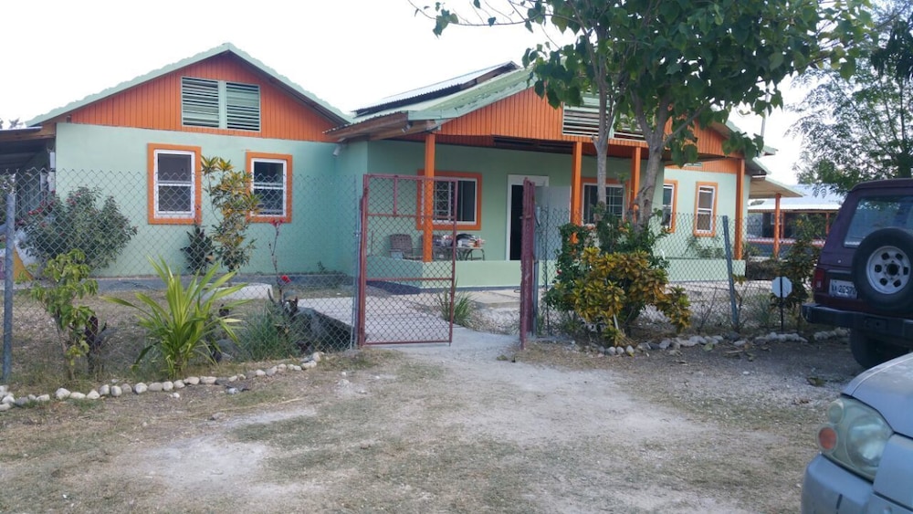 Kiskeya Guest House — Leogane — photo 2
