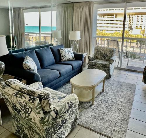South Hampton 305 3Br 3Ba Oceanview Condo — 4-Star Luxury Hotel in Myrtle Beach, United States