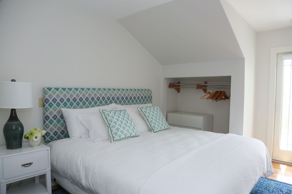 The Sea Breeze Inn - photo 28
