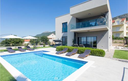 Amazing Home In Kastel Kambelovac — 5-Star Luxury Hotel in Kastel Kambelovac, Croatia