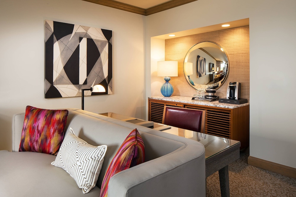 The Canyon Suites at The Phoenician Luxury Collection - photo 20