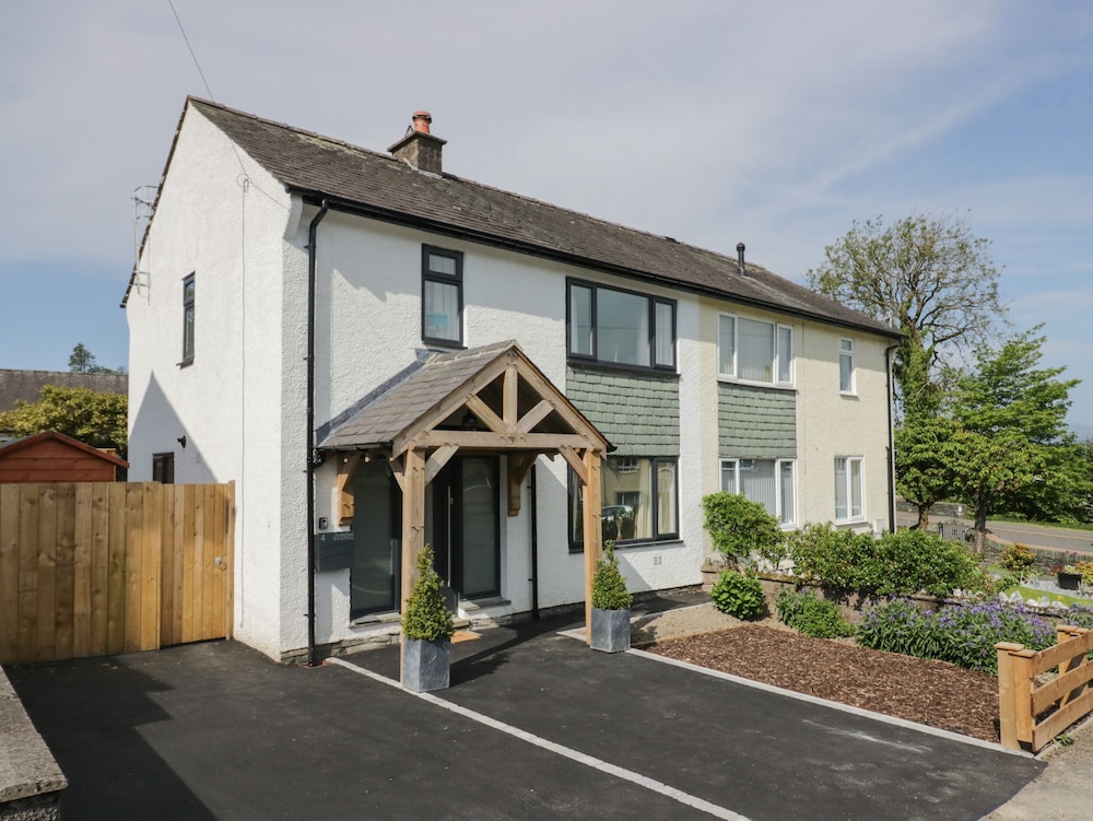 Ananda House — 4-Star Luxury Hotel in Windermere, United Kingdom