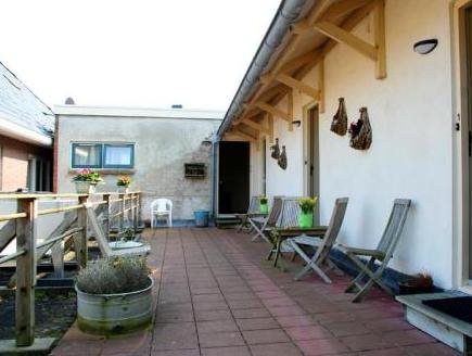 Logement ‘De witte klok’ — Sint Annaparochie — photo 4